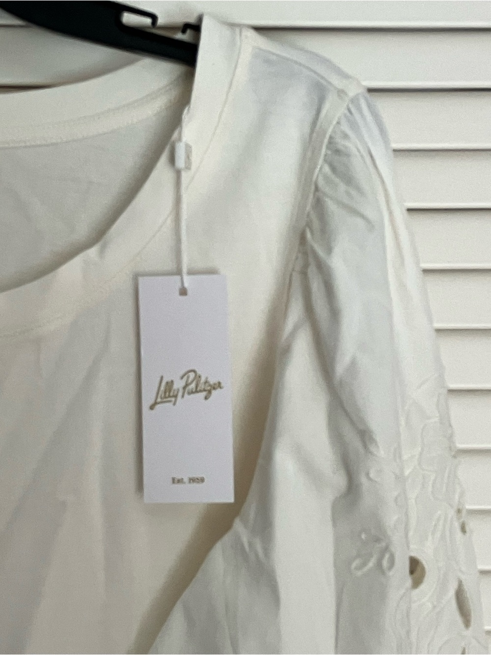 NWT Lilly Pulitzer Isley Knit Top (Cream) Size XL - Picture 3 of 6